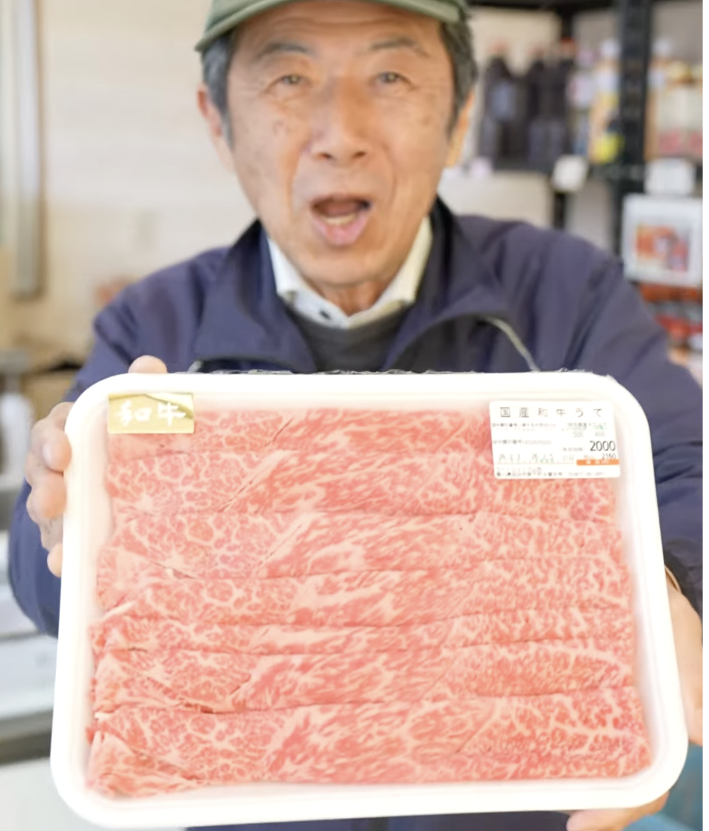 選挙にいこうよセール開催！の外観