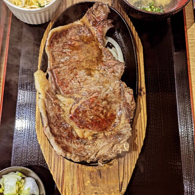 いきなりステーキフェア🥩
￥1000

7/29-8/3まで11:30-13:30で開催中🥓